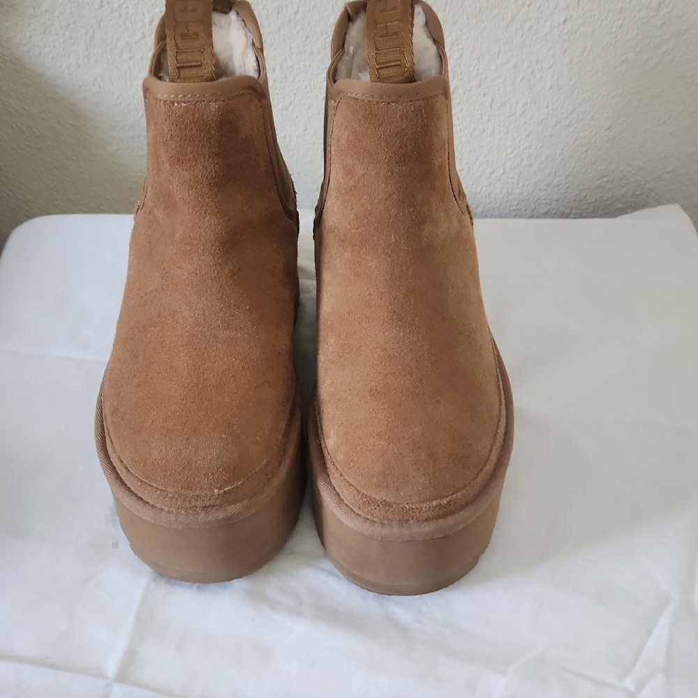 UGG Women's Chestnut Suede Ankle Booties